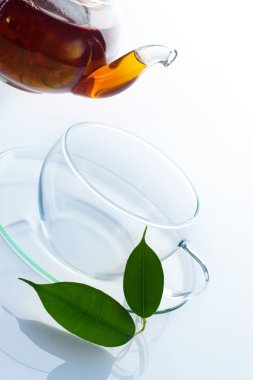 sağlıklı çay dökülen