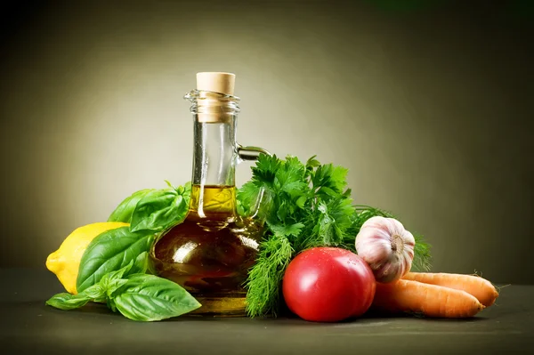 Healthy Vegetables And Olive Oil — ストック写真