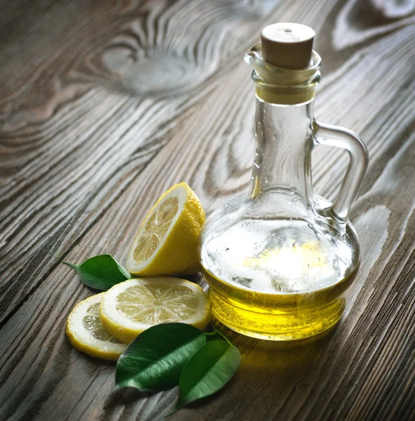 Olivolja och citron — Stockfoto