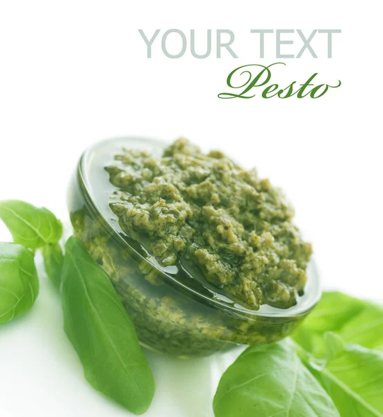 Pesto Sauce Over White — Stock Photo, Image
