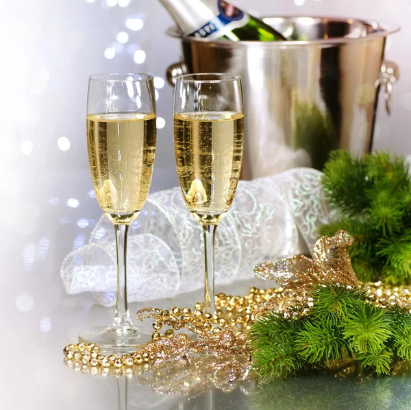 Champagne. Nieuwjaar viering — Stockfoto
