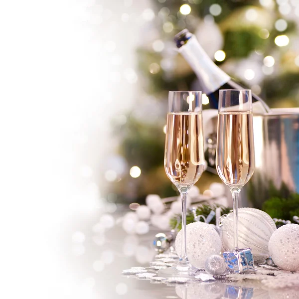 Neujahrskarten-Design mit Champagner — Stockfoto