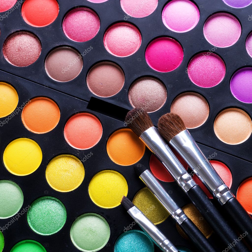 Makeup set. Professional multicolor eyeshadow palette Stock Photo by  ©Subbotina 10676735