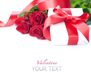 Valentine gift box and red roses bouquet clipart