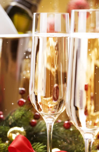 Festeggiamenti di Capodanno. Champagne — Foto Stock