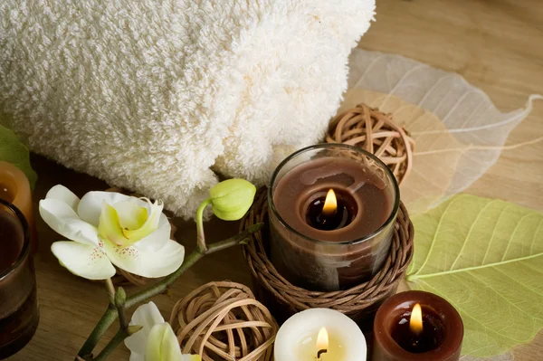 Fluffy Towel And Candles — Stock Photo, Image