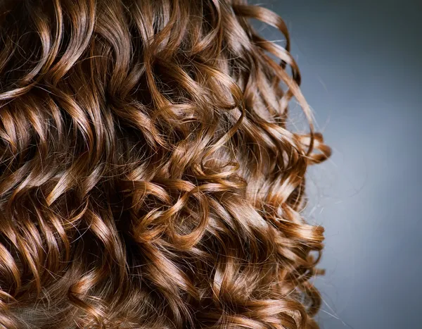 Curly Hair. Hairdressing. Wave .Natural Hair — Stock Photo, Image