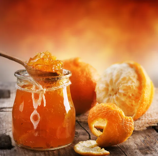 Oranje huisgemaakte confiture — Stockfoto