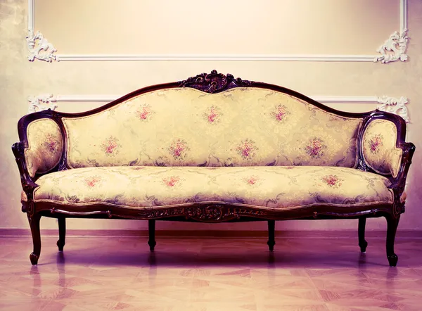 Luxury Interior. Carved Furniture — Stock Photo, Image