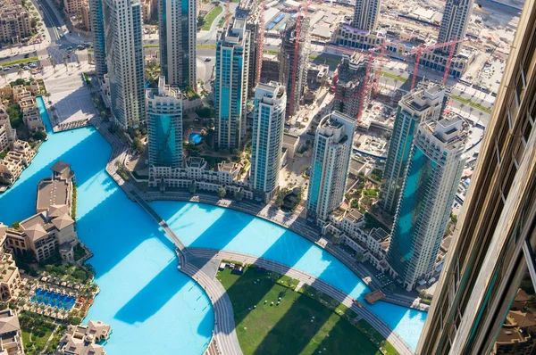Dubai, UAE. - 29 november: dubai, het bovenaanzicht op Dubai vanaf de — Stockfoto