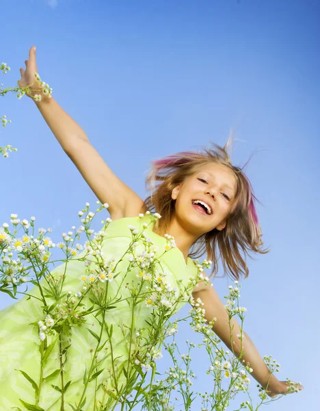Happy Little Girl flying.Outdoors — Stock Photo, Image