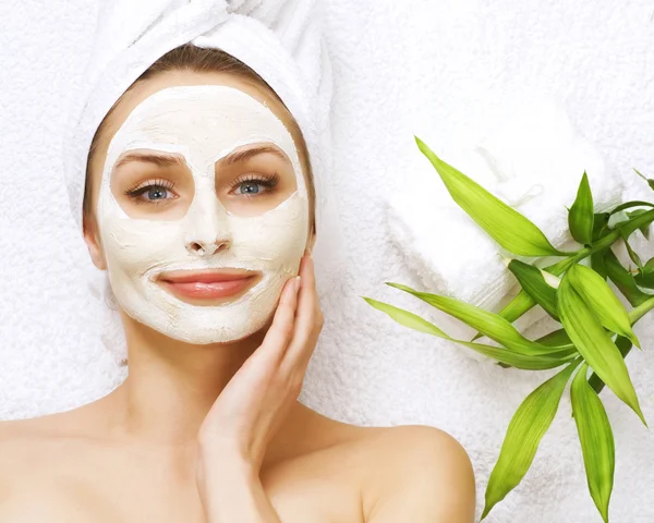 Wellness Gesichtsmaske. Tagesbad-Konzept — Stockfoto