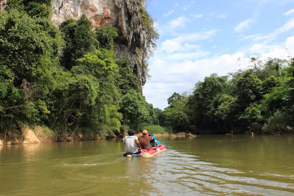 Travelling in canoe, Khao Sok Thailand — Stock Photo, Image