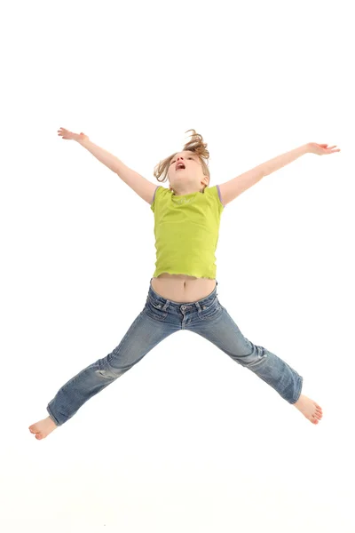 Mädchen springt isoliert auf weißem Hintergrund — Stockfoto