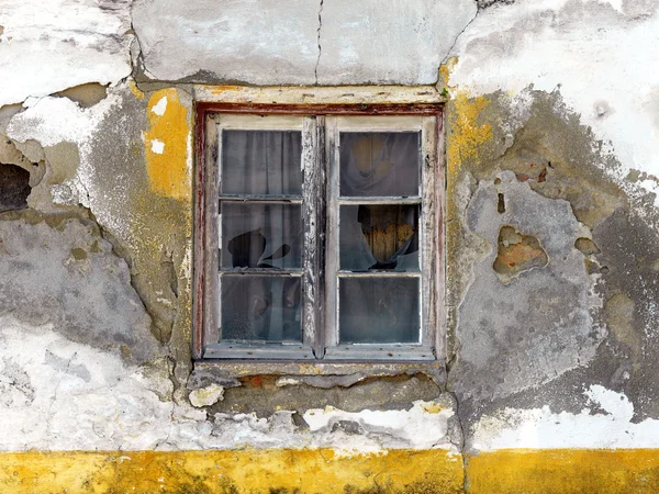 Відправною вікна, старий — стокове фото