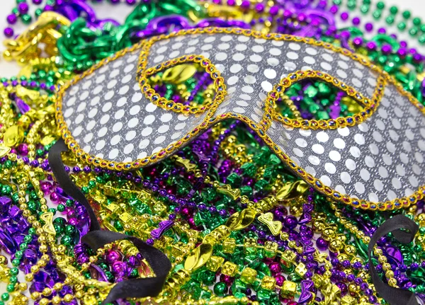 Silver & Gold Mardi Gras Mask — Stock Photo, Image
