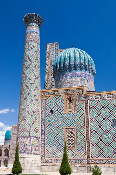 Samarkand, Sher Dor Madrasah — kuvapankkivalokuva
