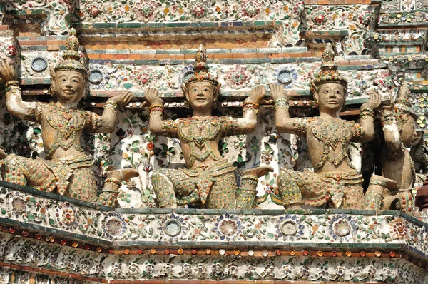 Βουδιστικό ναό wat arun στην Μπανγκόκ — Φωτογραφία Αρχείου