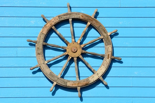 Корабельне колесо — стокове фото