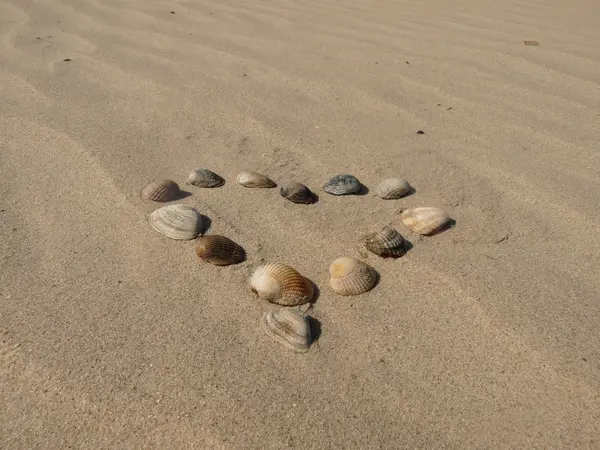 A nice sand heart in love — Stock Photo, Image