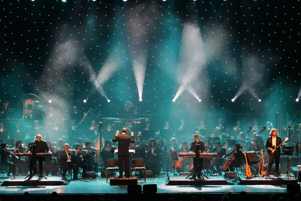 White light at concert