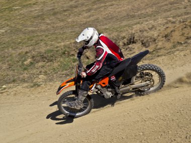 KTM in cross circuit clipart