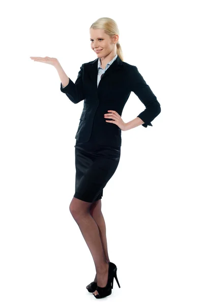 Full pose of charming young businesswoman — Stock Photo, Image