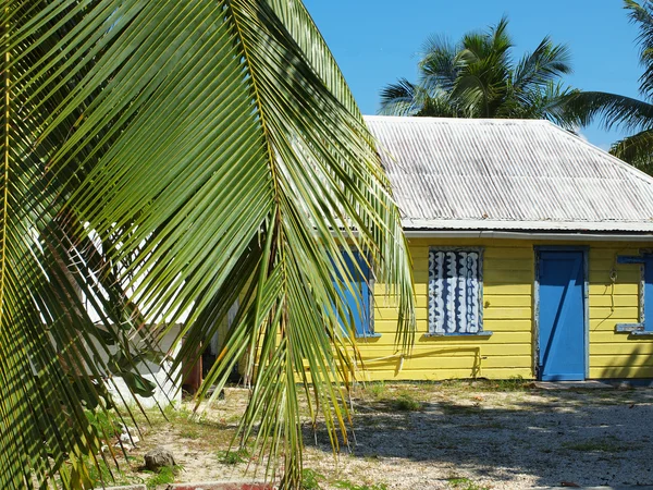 Tradiční ostrov v Karibiku domů — Stock fotografie