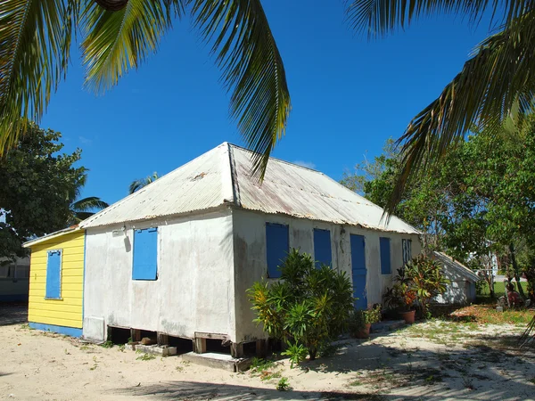 Oude Caribische cottage stijl huis — Stockfoto