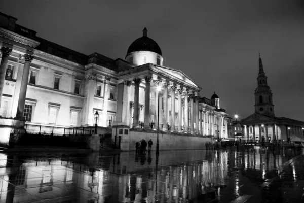 Národní galerie v noci — Stock fotografie