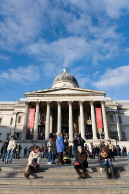 kalabalıklar Ulusal Galeri outsite