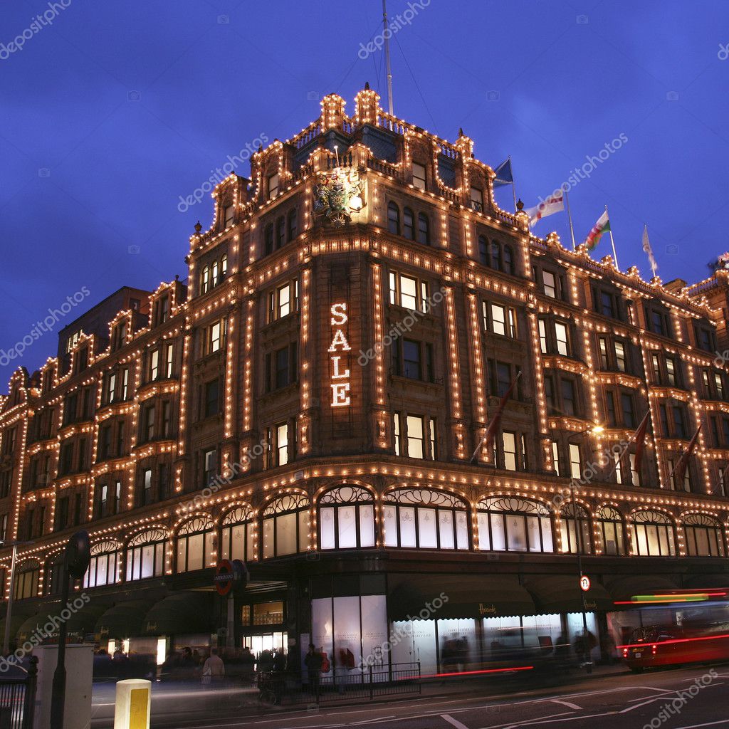 Harrods in London – Stock Editorial Photo © anizza #10654512