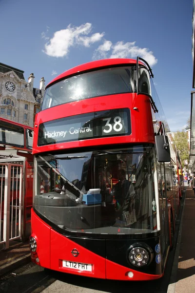 Νέο λεωφορείο για Λονδίνο — Φωτογραφία Αρχείου