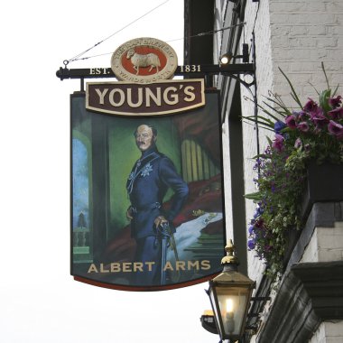 English pub sign clipart