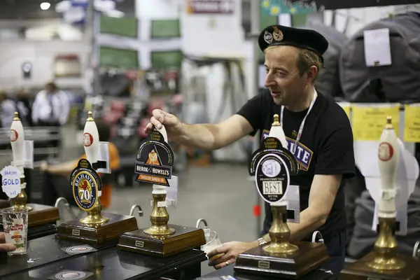Fabbricanti di birra del festival grande birra britannica — Foto Stock