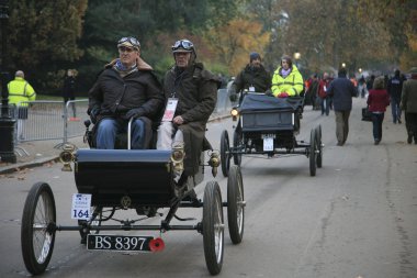 Londra brighton usta araba çalıştırmak için