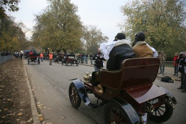 Londra brighton usta araba çalıştırmak için