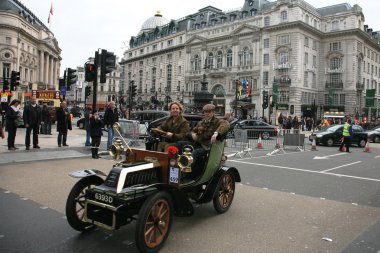 Londra brighton usta araba çalıştırmak için