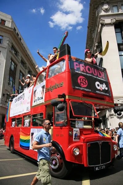 Parada dumy gejowskiej — Zdjęcie stockowe