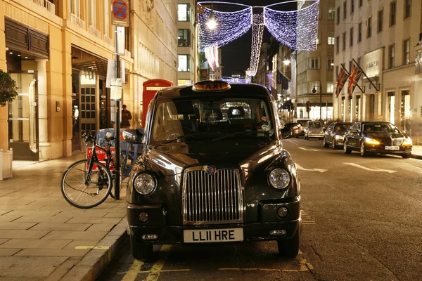 Taxi in the Bond Street — Stock Photo, Image