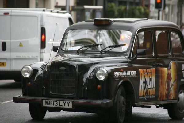 伦敦出租车 — 图库照片