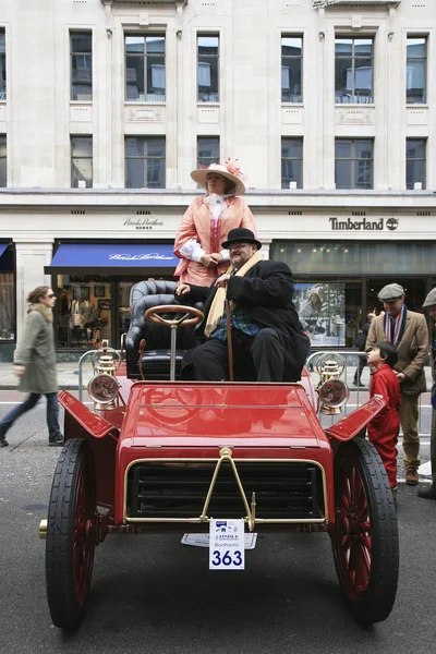 Londynu do brighton weteran uruchomić samochód — Zdjęcie stockowe