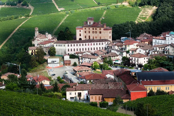 Vin region i Italien, barolo — Stockfoto