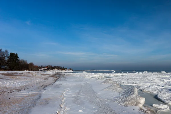 Mer gelée pendant l'hiver — Photo