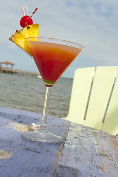 Cocktail by the Indian River Lagoon — Stock Photo, Image