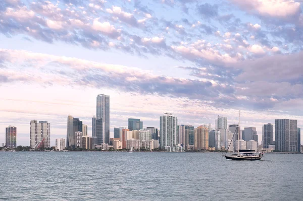 Miami skyline von key biscayne — Stockfoto