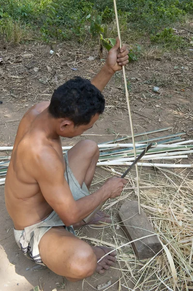 Man's Work in Muangeko Village — Stock Photo, Image