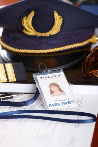 Professionell airline pilot utrustning — Stockfoto