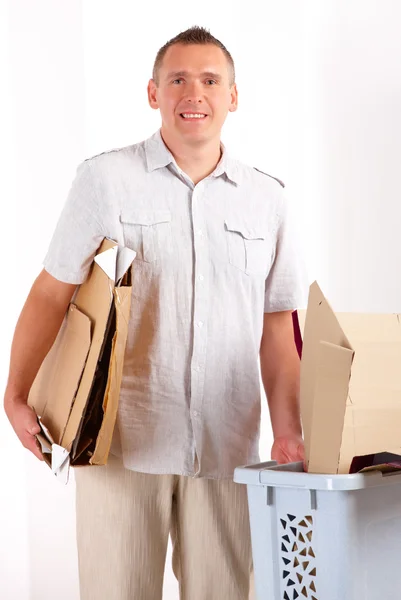 Recycling man met papier — Stockfoto