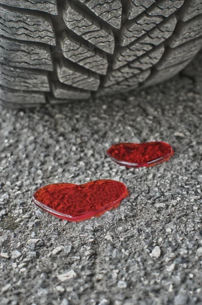 Heart and tire — Stock Photo, Image
